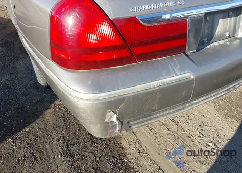 2004 Mercury Grand Marquis Gs from USA, damaged, VIN 2MEFM74W24X616794